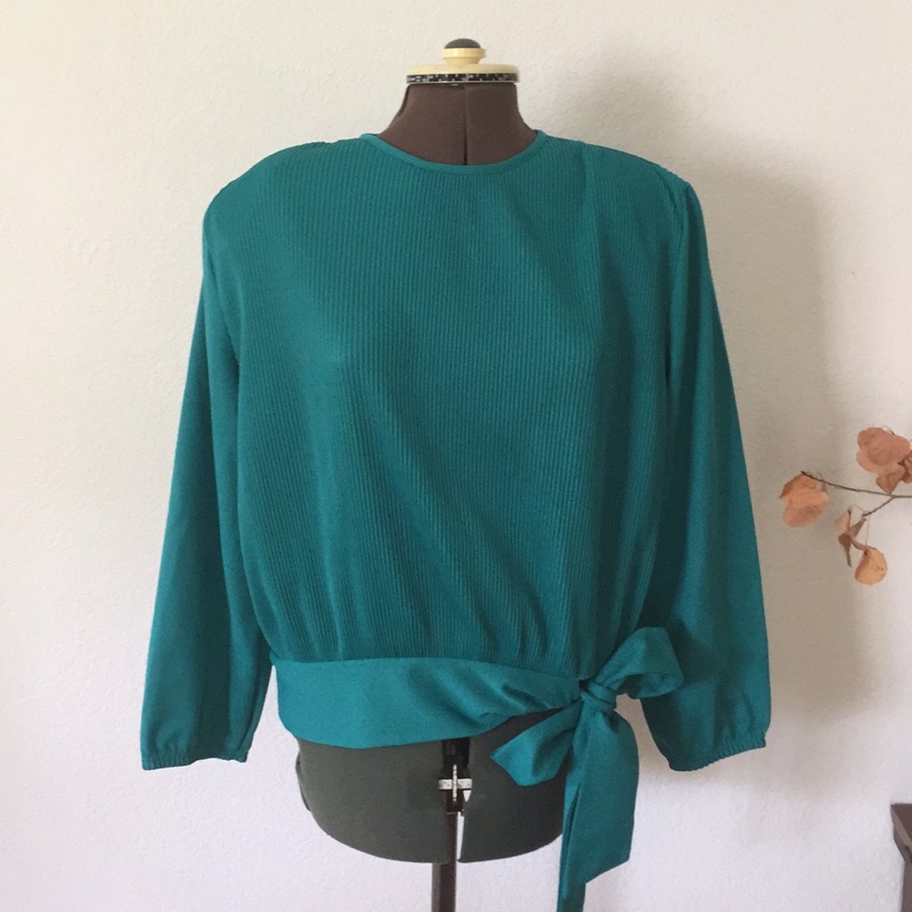 Vintage 80s blousy top with shoulder pads and tie